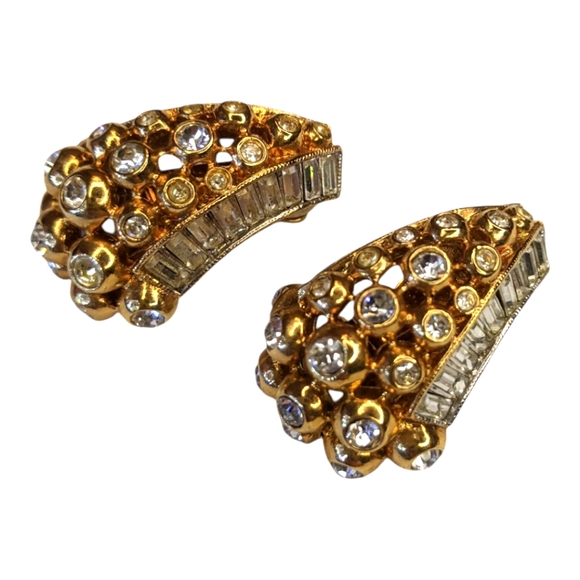 Vintage Designer Clip On Earrings Golden Tone Diomand Accent Beautiful ❤️ - Picture 2 of 12